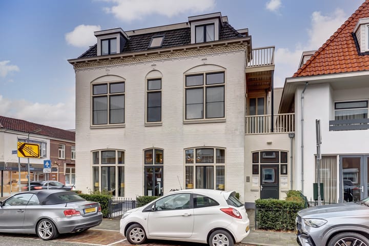 Photo 19 of Raadhuisstraat 1-4