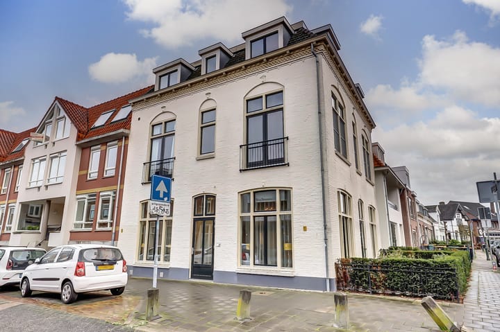 Photo 20 of Raadhuisstraat 1-4