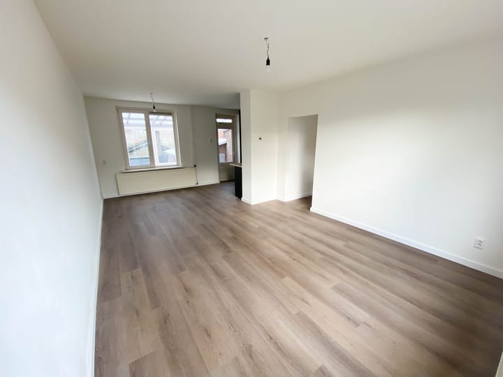 Photo 6 of Zandstraat 9