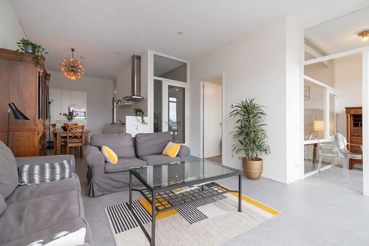 Foto 9 van Barentszplein 6-R