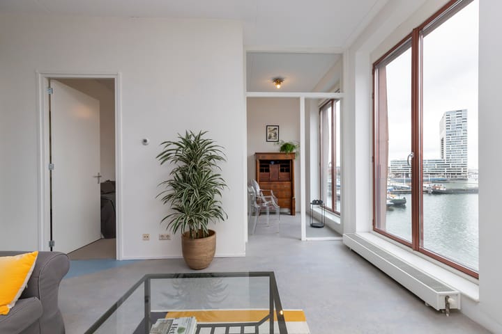 Foto 10 van Barentszplein 6-R