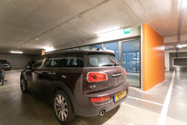 Foto 32 van Barentszplein 6-R