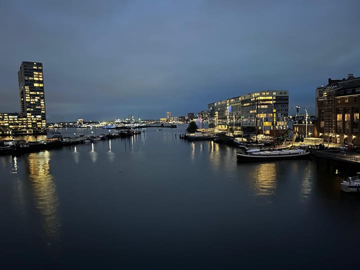 Foto 38 van Barentszplein 6-R