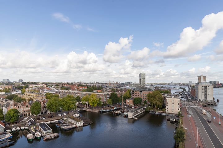 Foto 41 van Barentszplein 6-R