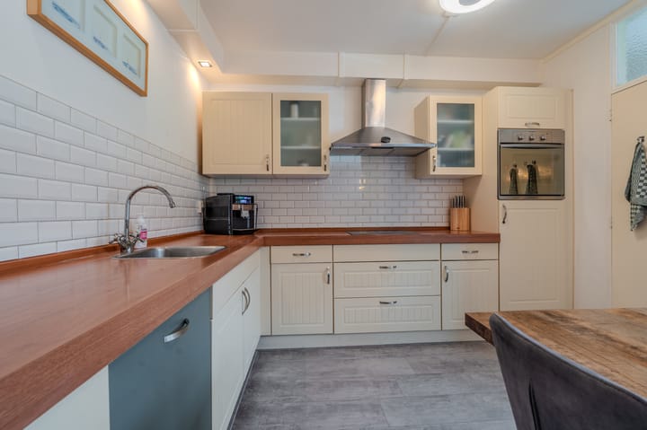 Photo 16 of Nolensstraat 71