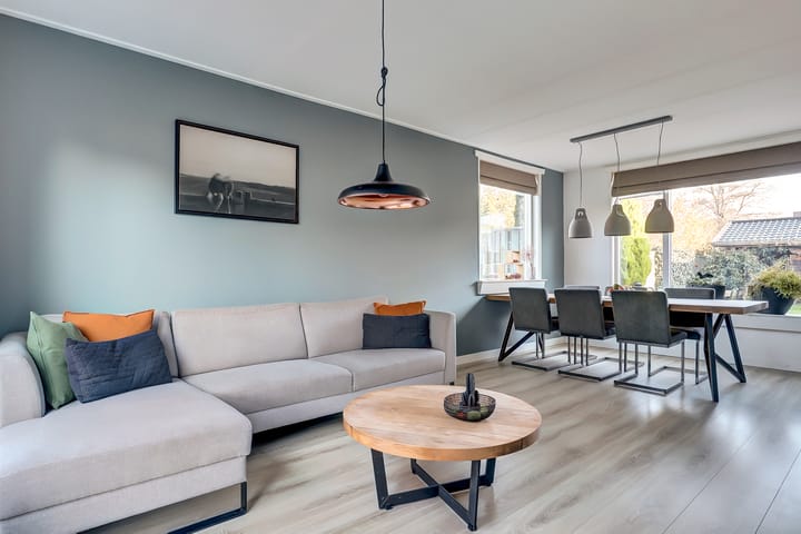 Photo 8 of Schoolpad 37