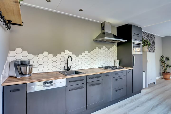 Photo 13 of Schoolpad 37