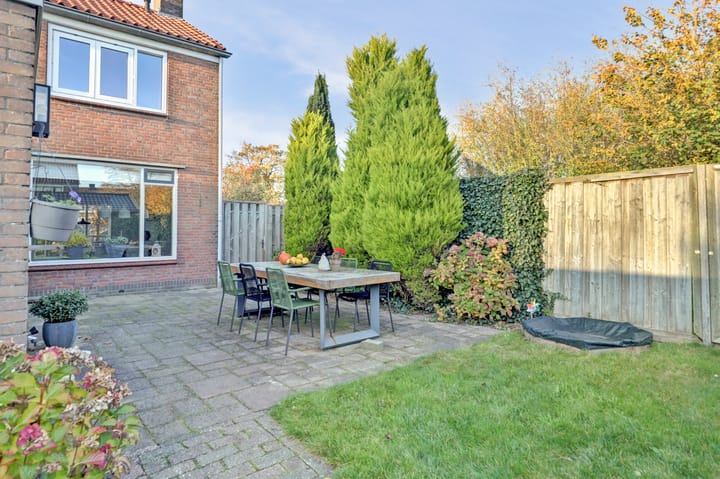 Photo 30 of Schoolpad 37