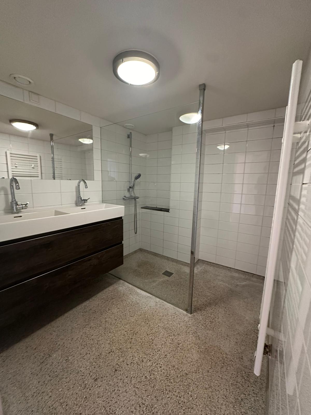 Photo 12 of Spaarnwouderstraat 72-A