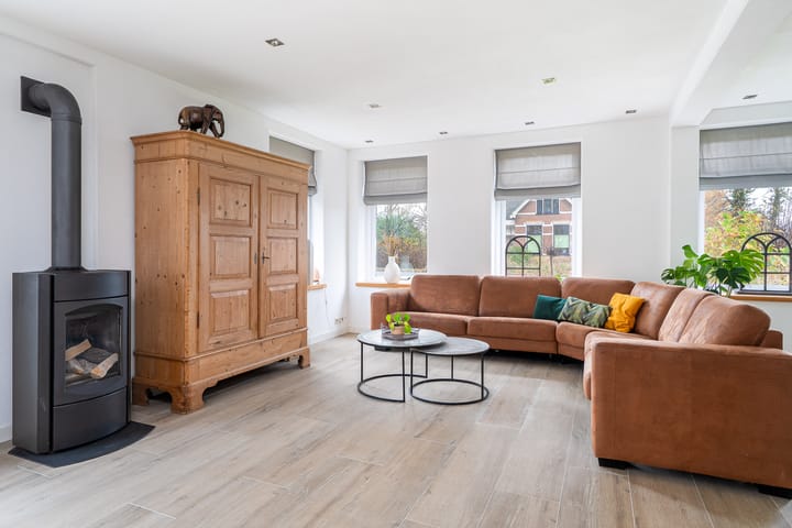 Photo 15 of Van Akenwei 20