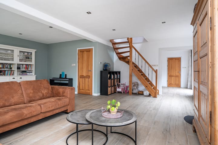 Photo 16 of Van Akenwei 20