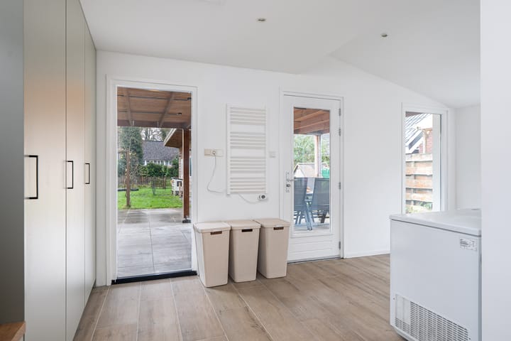 Photo 23 of Van Akenwei 20