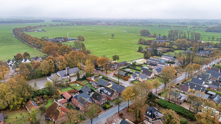 Photo 44 of Van Akenwei 20