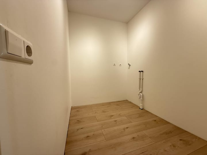 Photo 12 of Amerikaweg 32