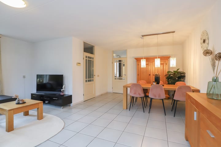 Photo 6 of Bosrank 5