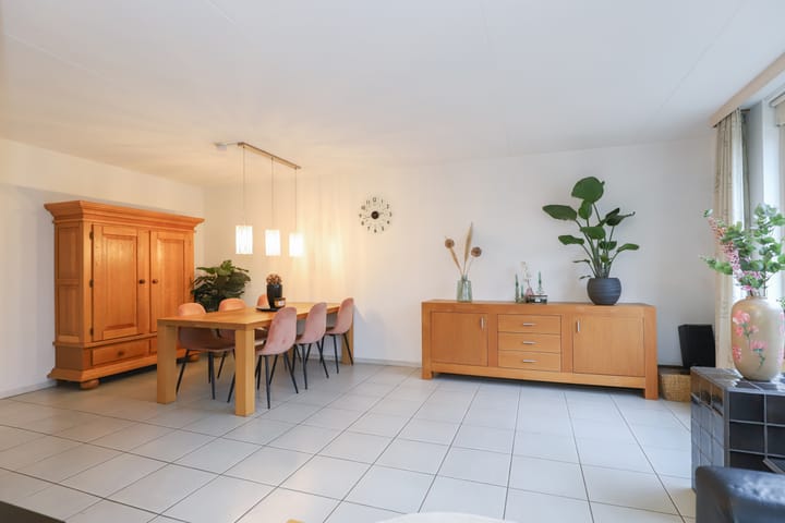 Photo 4 of Bosrank 5