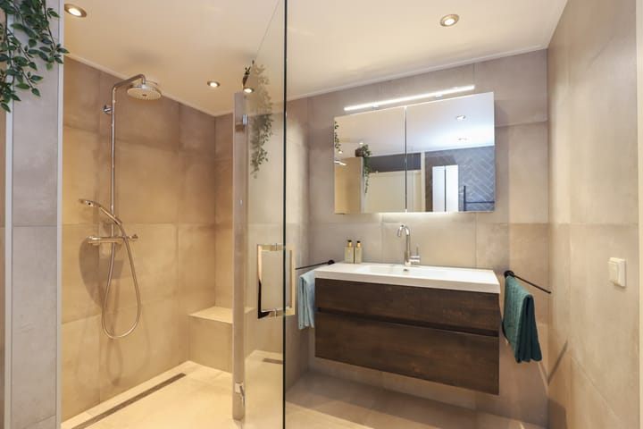 Photo 18 of Bosrank 5