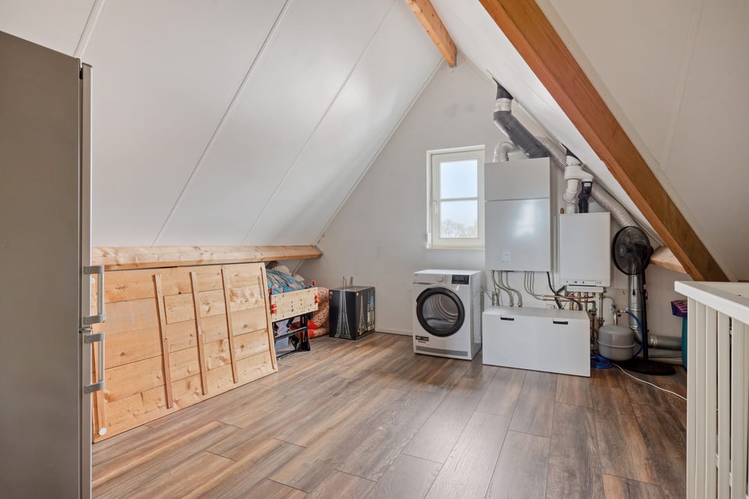 Photo 22 of Ds. de Geusstraat 17