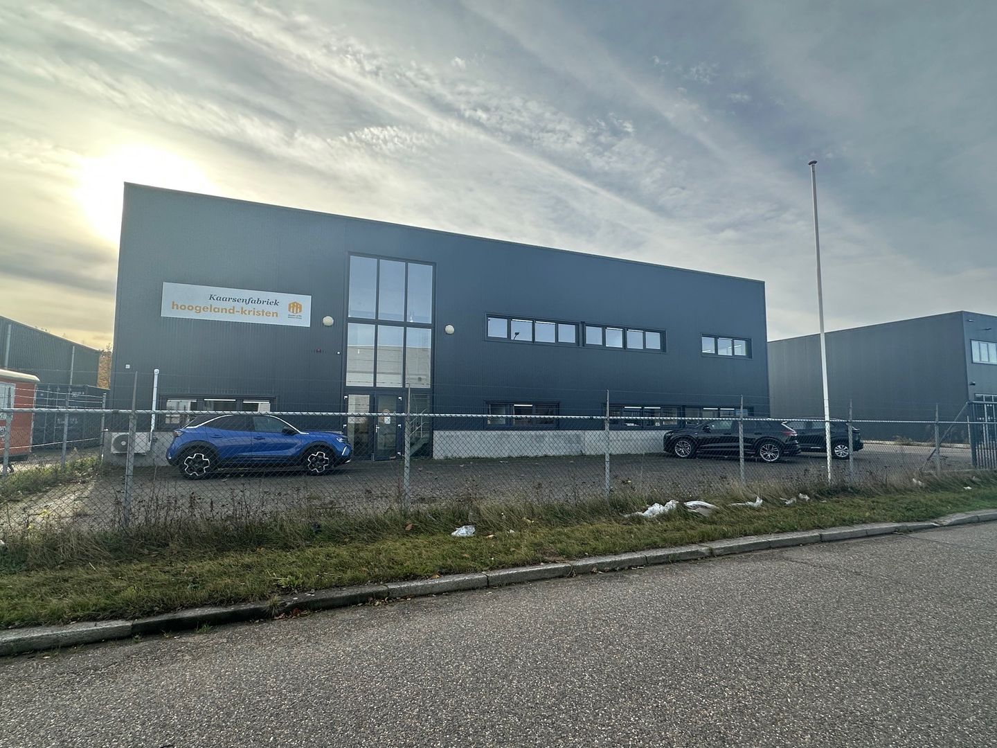 Bekijk foto 1 van Albert Einsteinweg 21