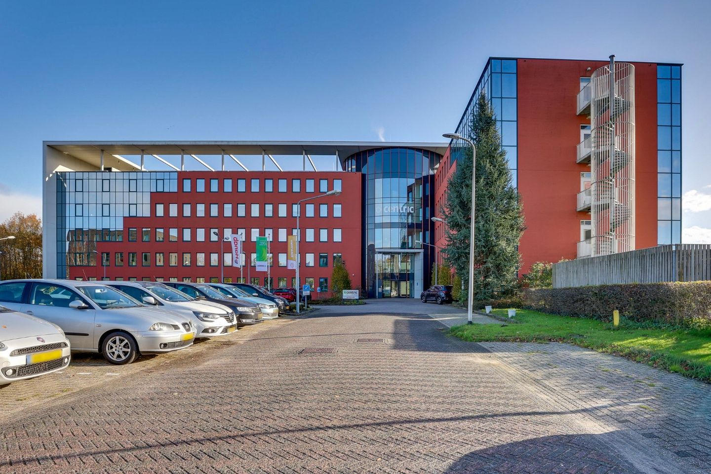 Bekijk foto 3 van Donau 12