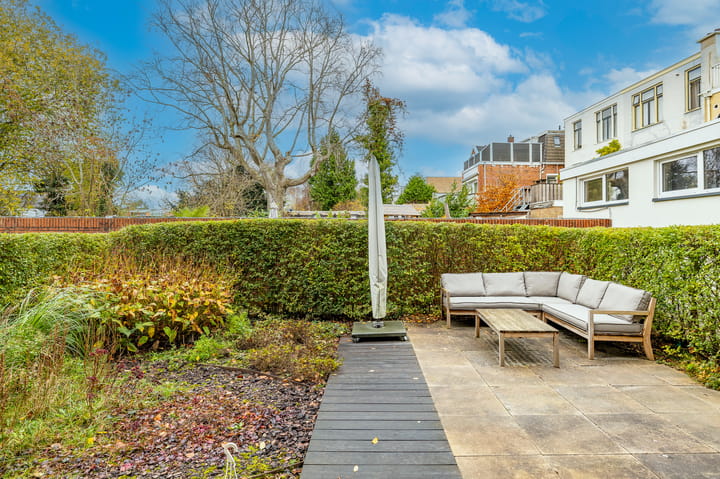 Photo 2 of Van Iddekingeweg 5