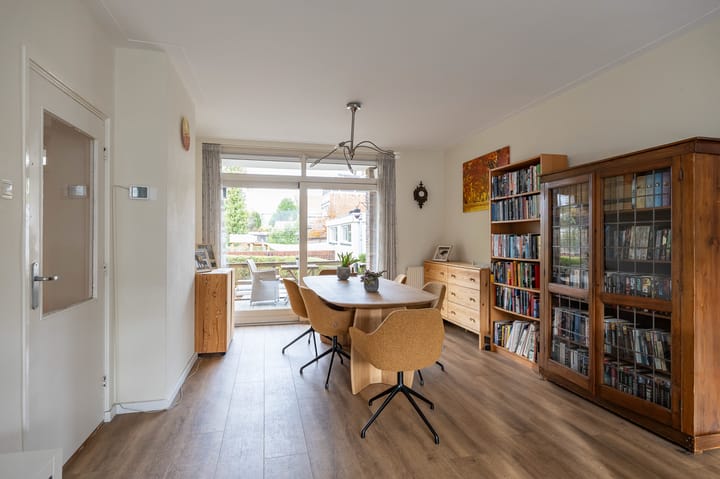 Photo 8 of Van Iddekingeweg 5