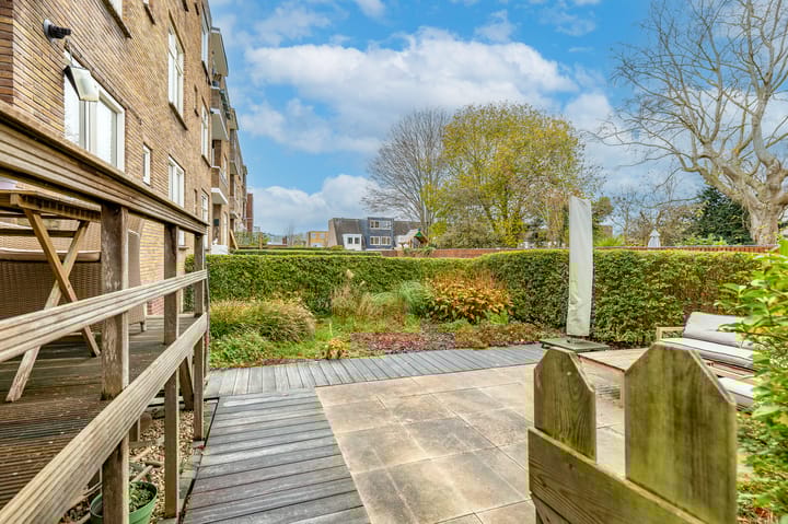 Photo 24 of Van Iddekingeweg 5