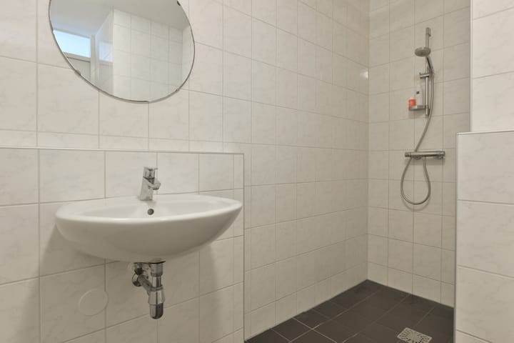 Photo 10 of Sint Janskruidlaan 342