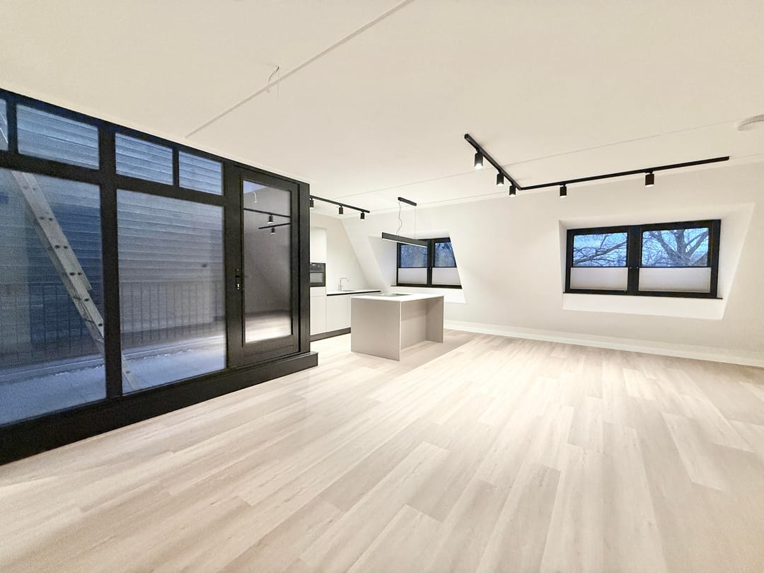 Photo 1 of Kometensingel 88-C