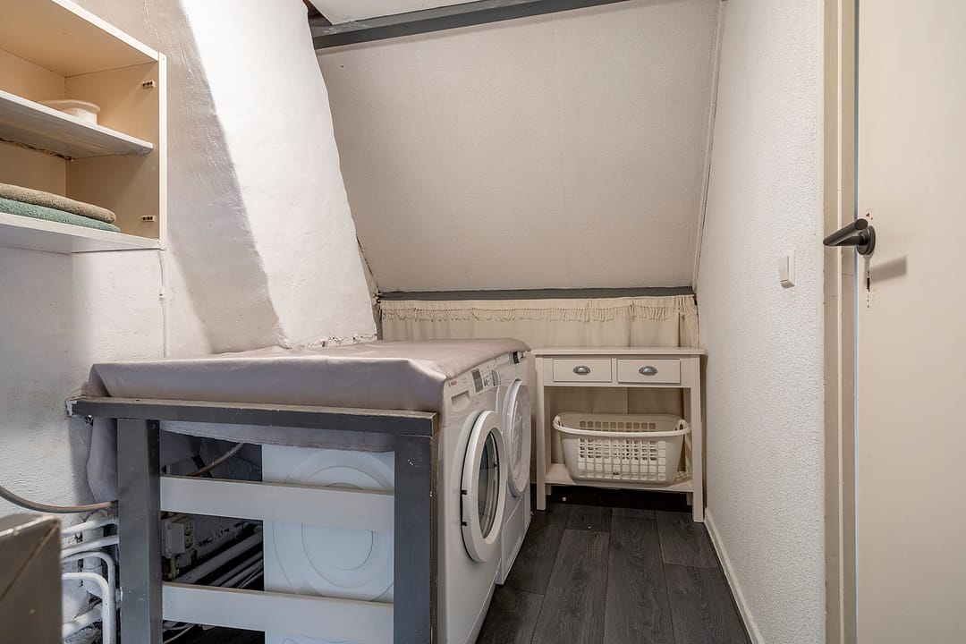 Photo 31 of Watervlietstraat 25