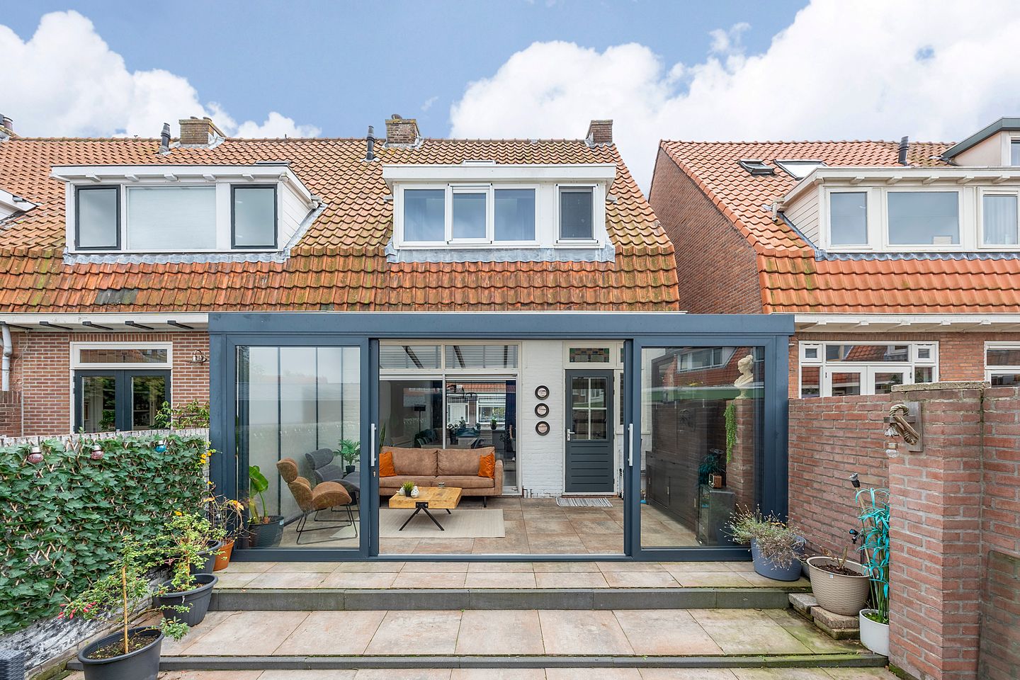 Photo 35 of Watervlietstraat 25