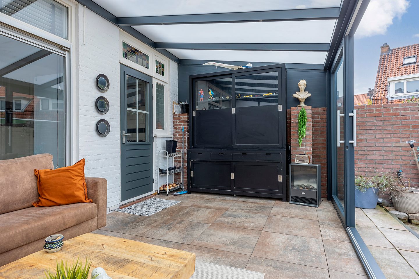 Photo 40 of Watervlietstraat 25