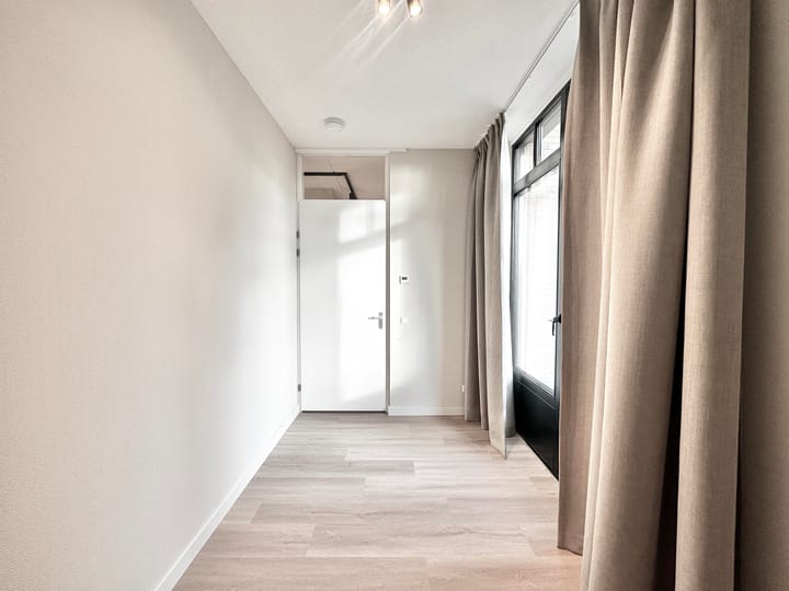 Foto 13 van Kometensingel 90-A