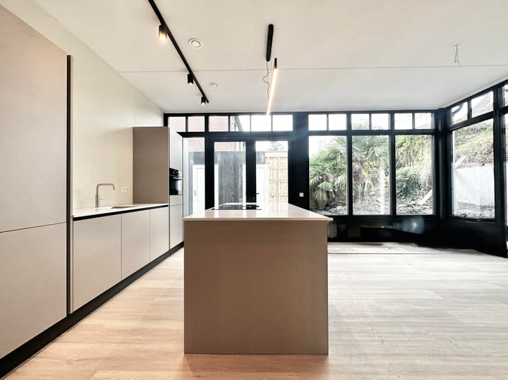 Foto 9 van Kometensingel 90-A