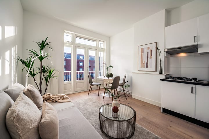 Photo 3 of Pretoriusstraat 19-C