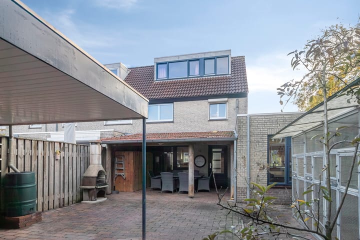 Photo 6 of de Middenloop 37