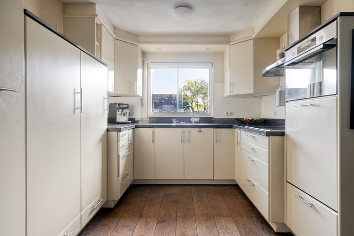 Photo 17 of de Middenloop 37