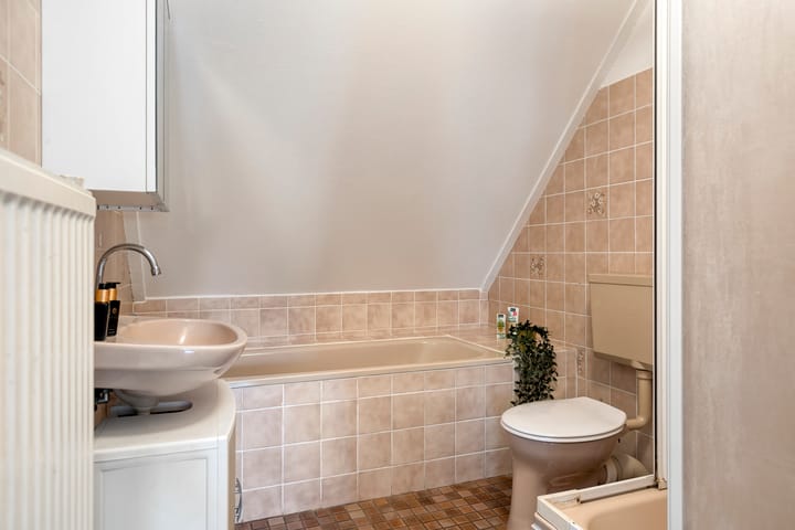 Photo 24 of de Middenloop 37