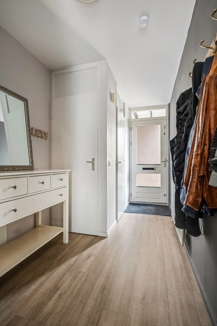 Photo 12 of Jan Steenlaan 25