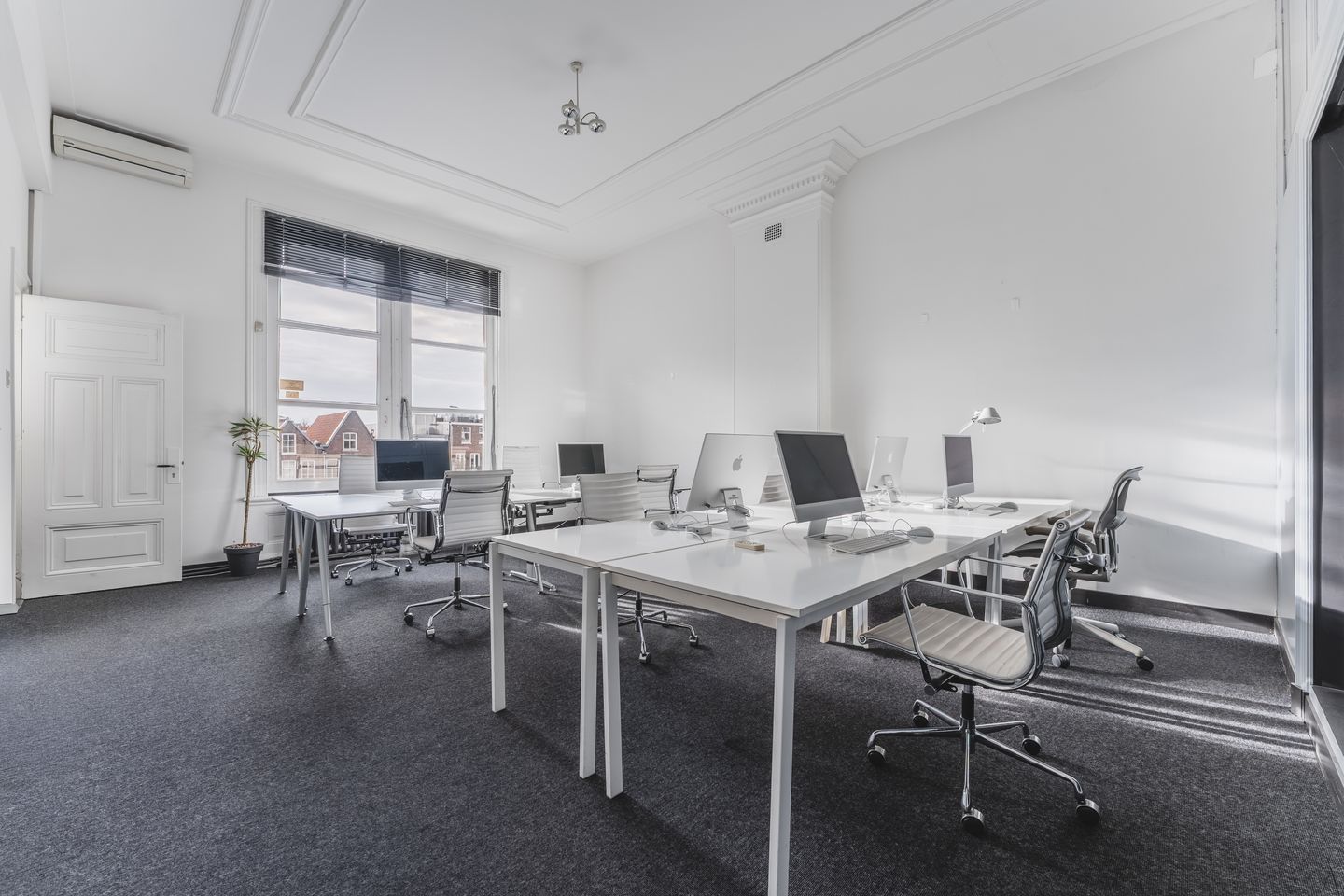 View photo 4 of Stadhouderskade 157