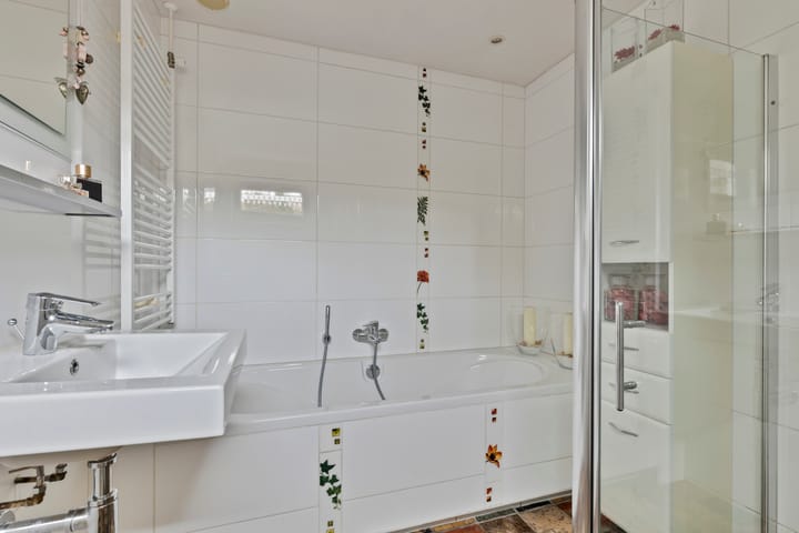 Photo 4 of Weverstraat 13