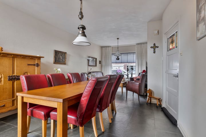 Photo 10 of Weverstraat 13