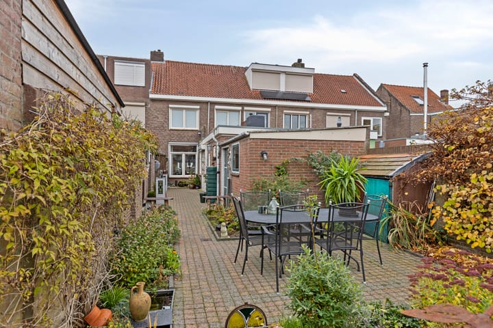 Photo 19 of Weverstraat 13