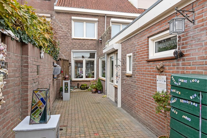Photo 20 of Weverstraat 13