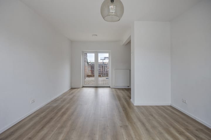 Photo 11 of Alex Schaepkensstraat 18