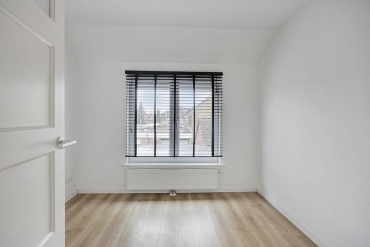 Photo 24 of Alex Schaepkensstraat 18