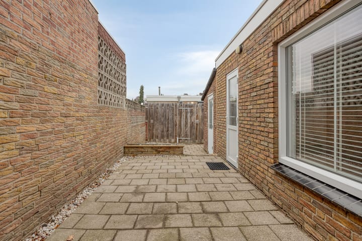 Photo 26 of Alex Schaepkensstraat 18