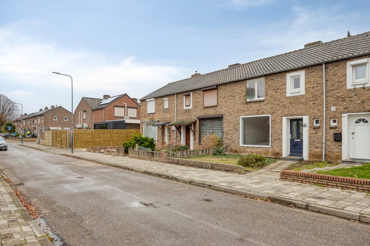 Photo 30 of Alex Schaepkensstraat 18