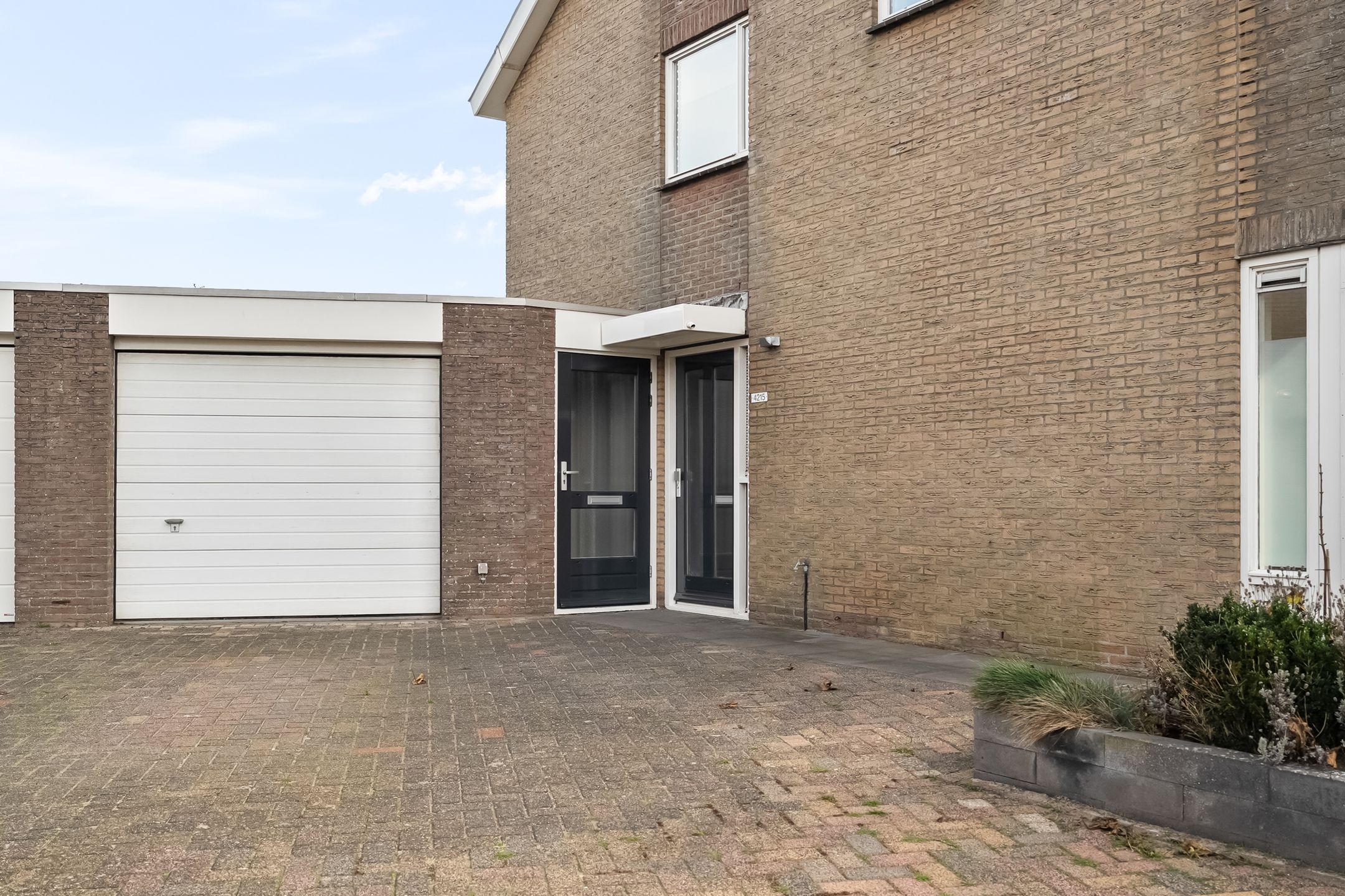 Foto 3 van Boterzwin 4215