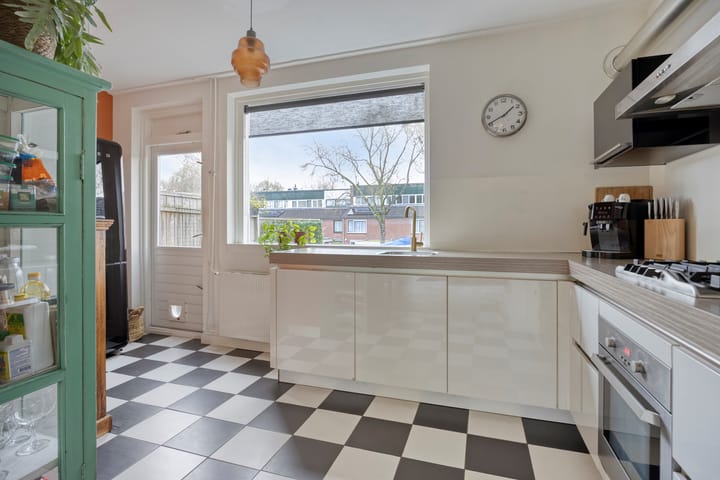 Photo 10 of Reiger 48